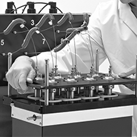 Investigating Hydrogenations at Different Catalyst Loadings using the ChemSCAN