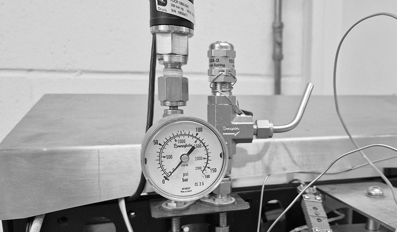 Exploring high-pressure catalysis in action