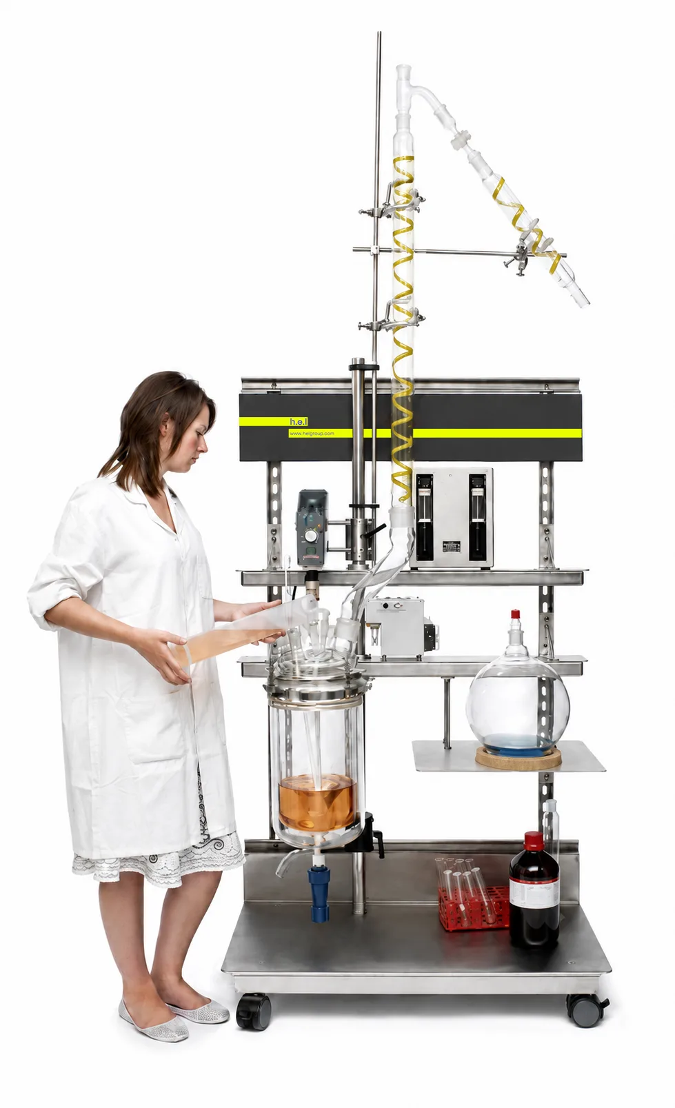1 litre multi-vessel AutoLAB with reflux and distillation glassware on mobile platform